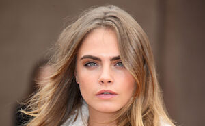 Is Cara Delevingne een goede actrice? Beoordeel zelf!