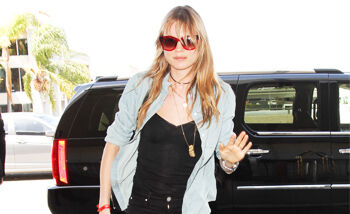 OOTD: Behati Prinsloo rockt een casual look