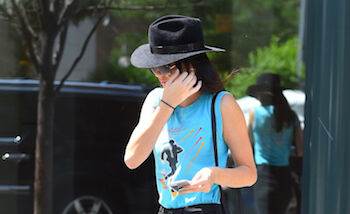 OOTD: Kendall Jenner rockt cowboy hat