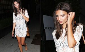 OOTD: hotty Emily Ratajkowski in witte kanten jurk