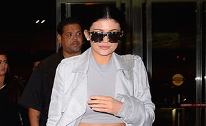 OOTD: Kylie Jenner in croptop met killerheels