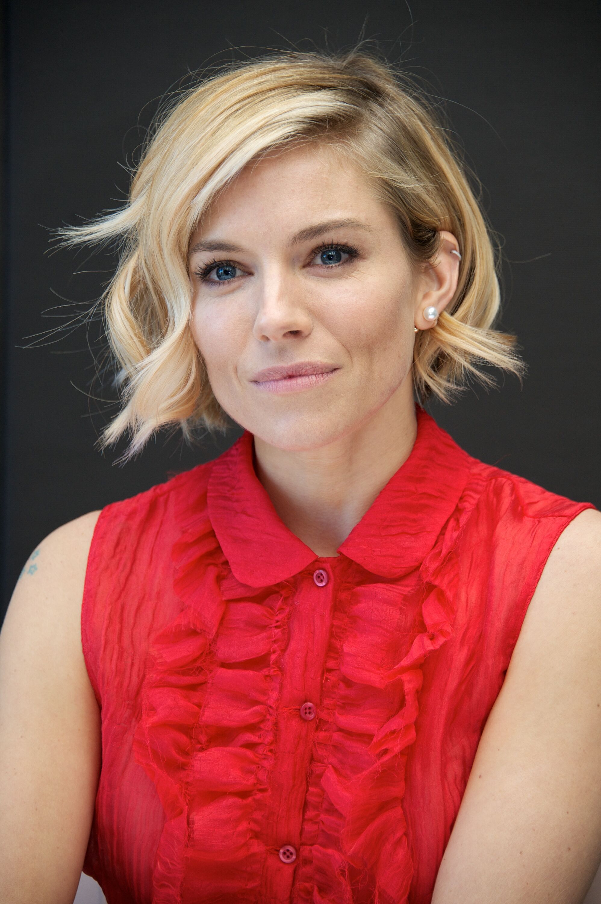 De beauty &amp; hair secrets van Sienna Miller