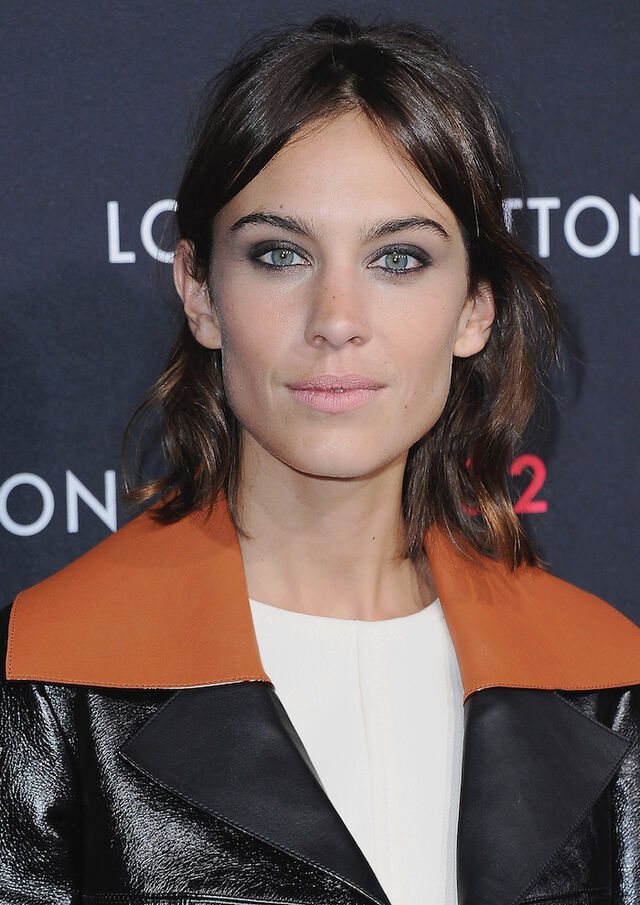 5x Alexa Chung hair inspiration