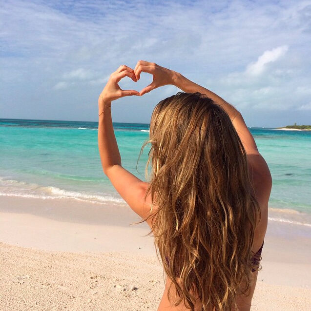 10x beach hair inspiration