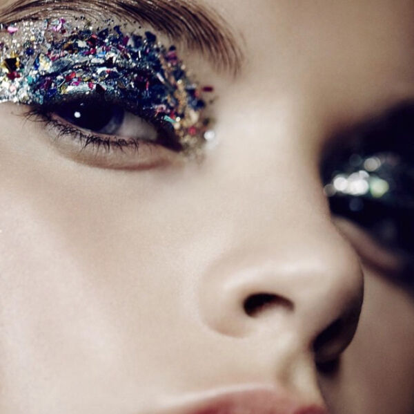 Beauty trend: glitters