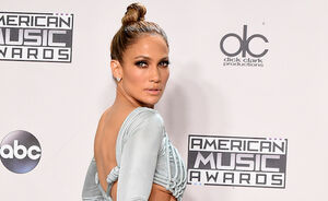 Get the Look of Jennifer Lopez