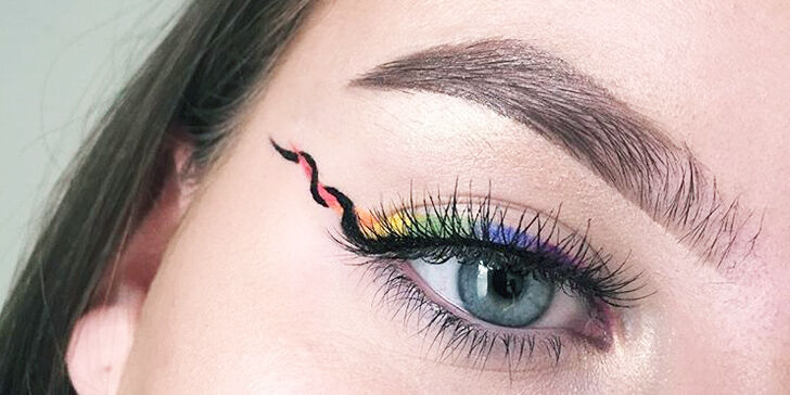 Deze trendy eyeliner wing is niet voor sukkels 