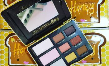 Too Faced heeft de releasedatum van het Peanut Butter & Honey palette bekend gemaakt