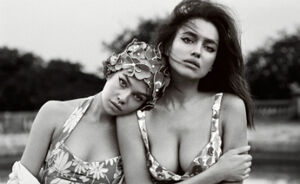 Irina Shayk & Stella Maxwell stralen in de nieuwste collecties in W Magazine