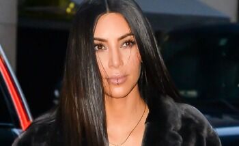 De tepelpiercing van Bella Hadid en de lipring van Kim Kardashian: deze celebs maken punk weer cool!