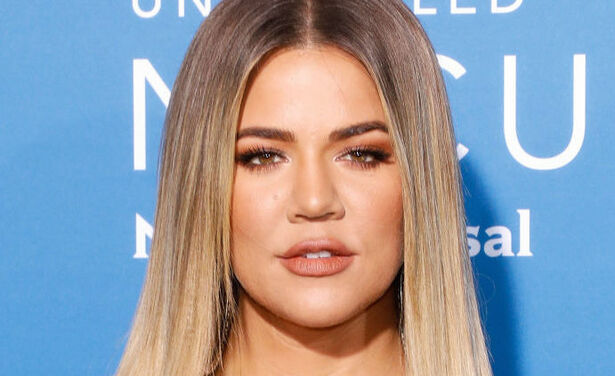 Toont Khloé Kardashian hier voor het eerst haar babybuikje?