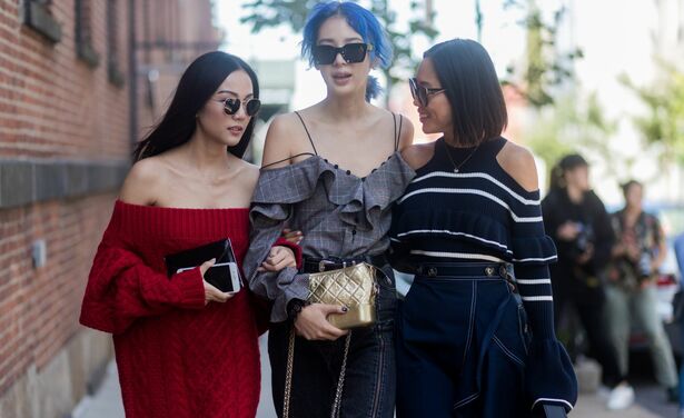 De mooiste streetstyle outfits van New York Fashion Week tot nu toe