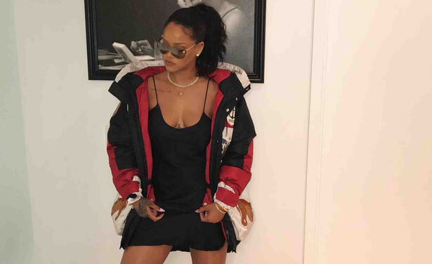 Rihanna draagt glitterende Gucci sokken met een erg flink prijskaartje 