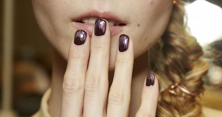 Gespot: nature nail look @ NYFW