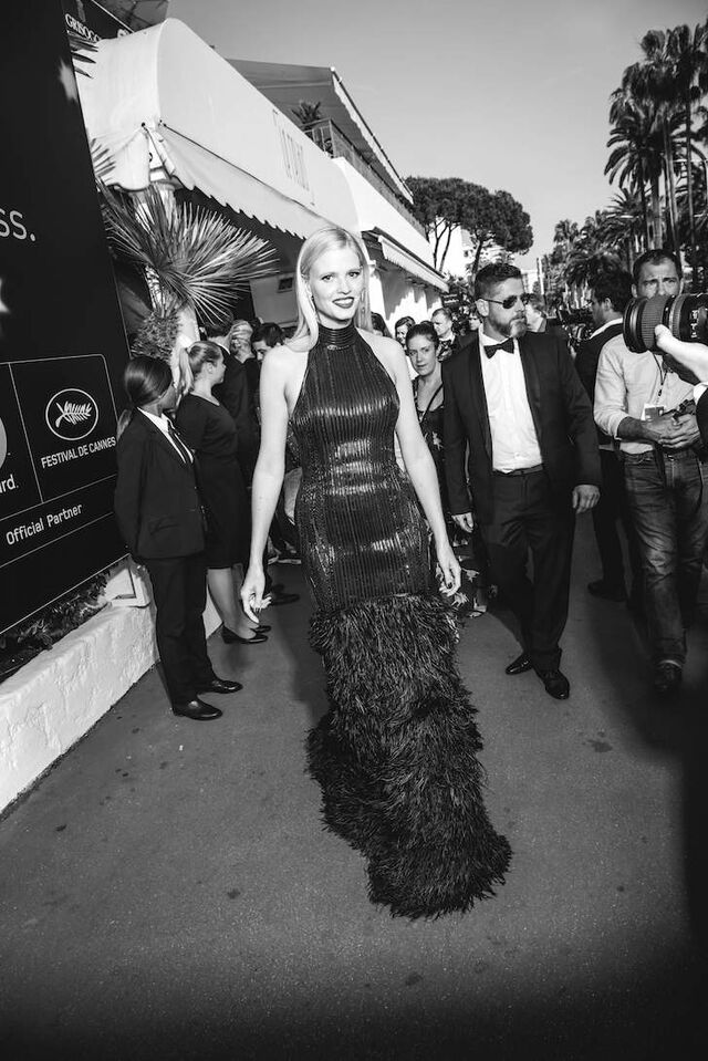 lara stone cannes 2017