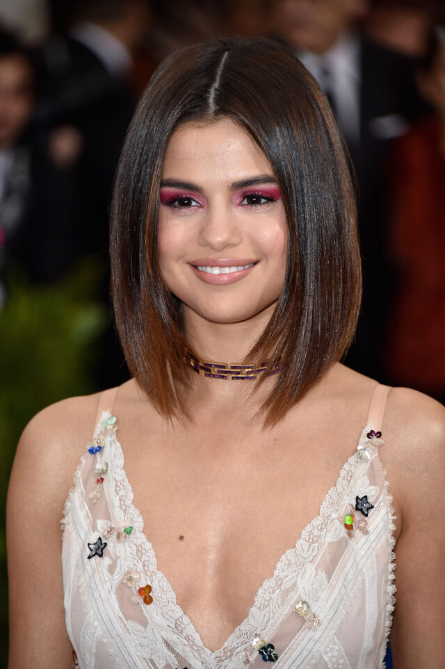 selena gomez stijl haar