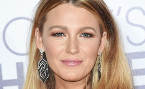 Dochter van Blake Lively vindt dat ze te naakt de deur uit is gegaan...