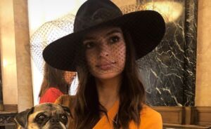 Emily Ratajkowski trouwde afgelopen weekend in een prachtig Zara pak!