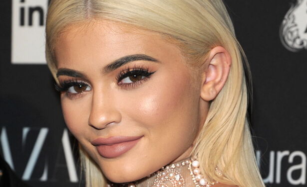 Kylie Jenner heeft besloten foto's van Stormi van Instagram te verwijderen en dat komt een beetje laat