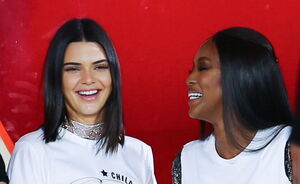 Naomi Campbell laat in twee woorden weten wat ze van Kendall Jenner vindt (en nee, het is niet positief)