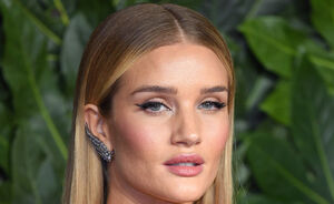 Topmodel Rosie HW heeft last van acne en dit is wat ze doet om het te verminderen