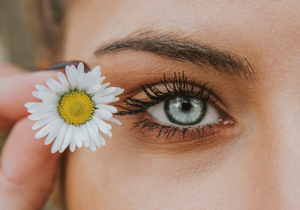 Zo krijg je razendsnel waterproof mascara van je wimpers zonder de juiste remover