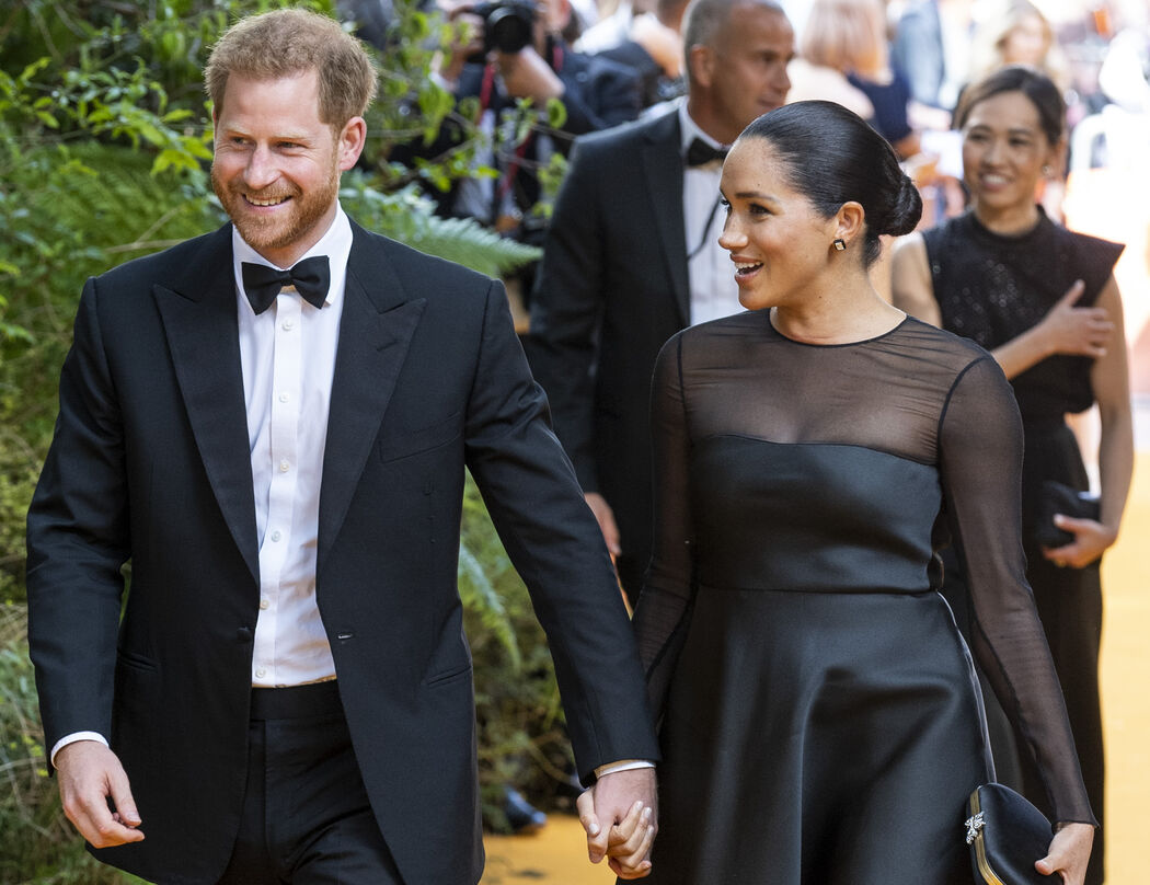 Meghan Markle en Beyoncé ontmoetten elkaar bij de première van The Lion King in Londen