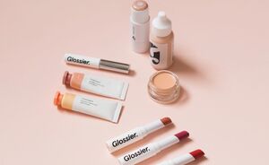 Beauty liefhebbers opgelet: het cult merk Glossier komt naar Europa!