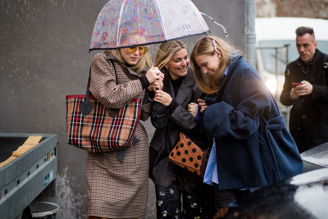 15 x de mooiste schoenen om mee in de regen te lopen