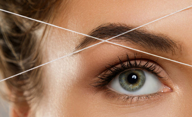 Waarom je eyebrow threading zou moeten proberen