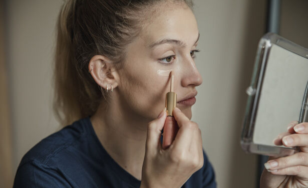 Dit zijn concealer foutjes die ook jij onbewust maakt