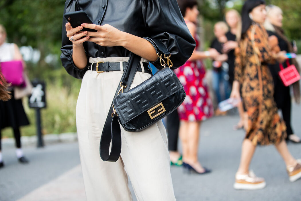 Deze basic moet je in jouw garderobe hebben voor een instant zomers gevoel