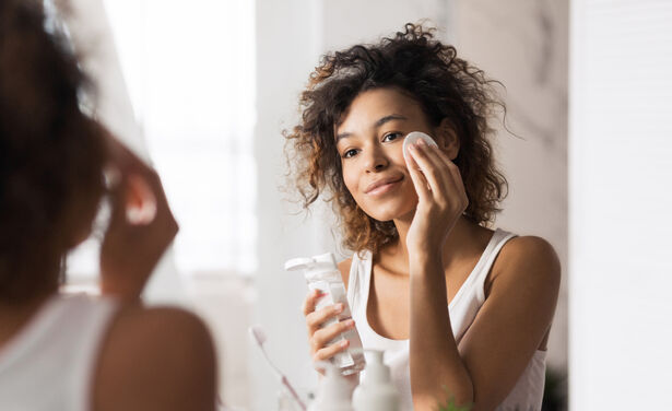 Baking soda gebruiken tegen acne, werkt het echt?