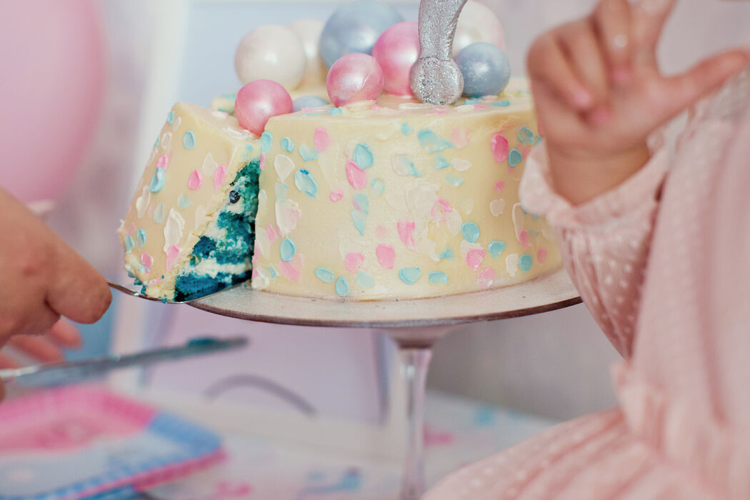 Maak het geslacht van je baby bekend op een originele manier: 15 x gender reveal inspiratie