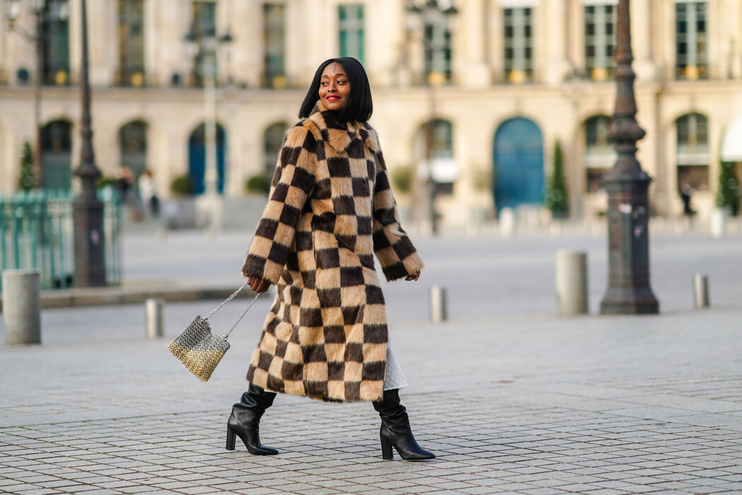 Dit zijn de mooiste faux fur jassen voor de winter