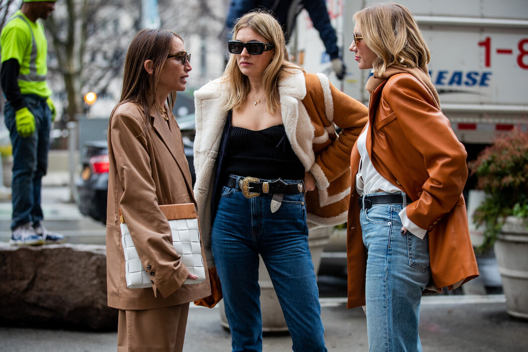 Deze populaire jeans mag niet ontbreken in jouw garderobe + styling inspiratie