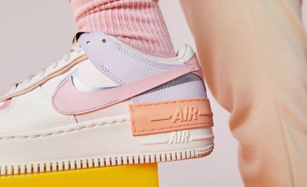 Fashion trend: dit zijn de populairste WMNS sneakers van 2022