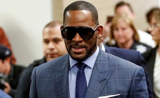 Amerikaanse jury verklaart R. Kelly schuldig in nieuwe misbruikzaak met minderjarigen