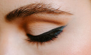 Verschillende eyeliner looks voor jouw oogshape