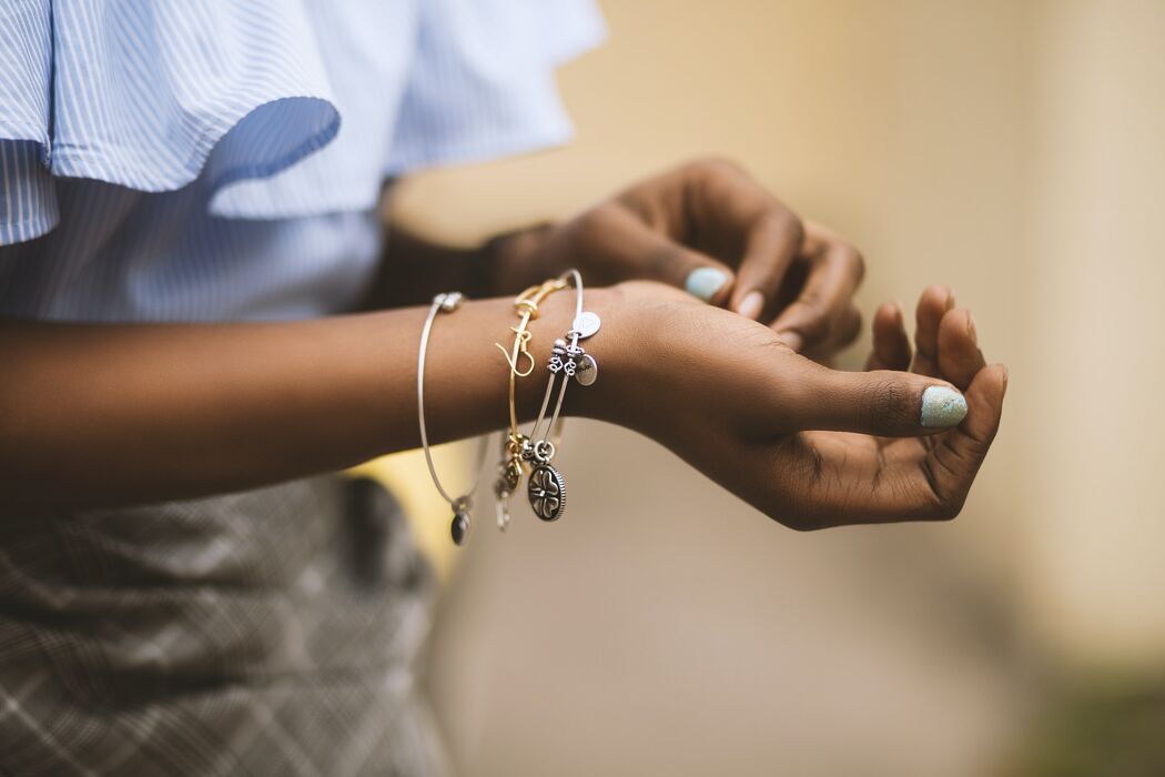 Laat je sieraden minder snel verkleuren met deze tips