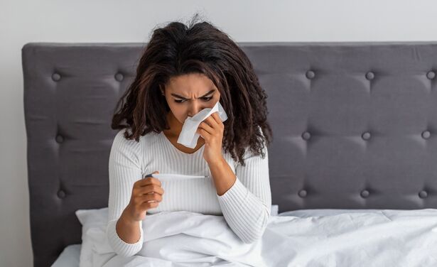 Dit zegt de kleur snot over je gezondheid