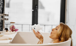 ‘Bubble bath’ nails zijn een ding: dit moet je erover weten