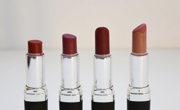 4x plekken waar je lippenstift nog meer kunt gebruiken