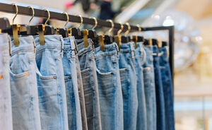 Dit zijn de denim trends die we niet meer zien