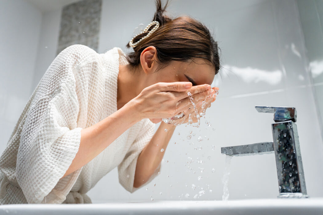 Huh? Werkt micellair water tegen vet haar?