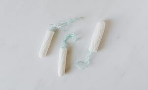 Giftige stoffen in je tampons? Dit moet je erover weten